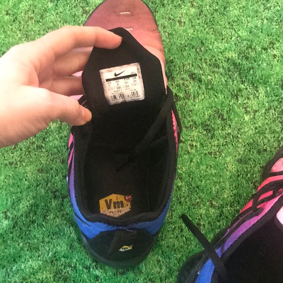 Air vapormax plus sneakers size 7 men’s size - Picture 4 of 4